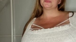 thenadinejansen onlyfans Don't stop me I want to splash