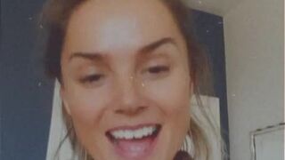 officialtoriblack onlyfans Nackte Asiatin neckt dich