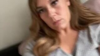 Alex Blair aka itsalexblair onlyfans Chic Shows Shaved Holes