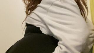 Alex Blair aka itsalexblair onlyfans My sexy girl strips for you