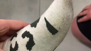 Young Goddess aka young onlyfans Live online with a very juicy babe