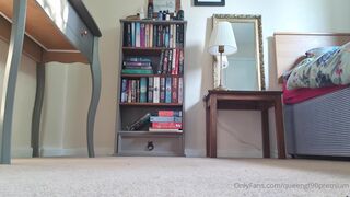 Queengf90 onlyfans Slutty having fun with sex toy