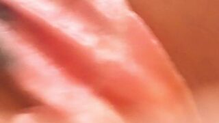 skylar vox onlyfans 18+ Babe spielt mit nasser Muschi