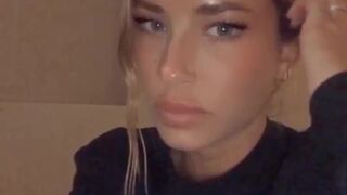 Sierra Skye aka sierraaaskyee onlyfans Beautiful fingering wet pink hole and showing boobs