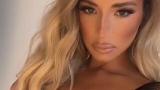 Sierra Skye aka sierraaaskyee onlyfans Busty beauty awesome vagina