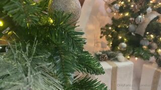 Jane Lucier onlyfans Gorgeous girl masturbates in the sauna 2022 cam show