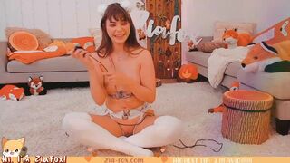 ziafox onlyfans Crazy babe gets fucked in the field