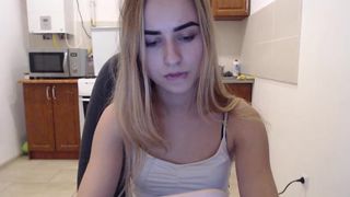 Molly-Mae cam work 13.10.2019