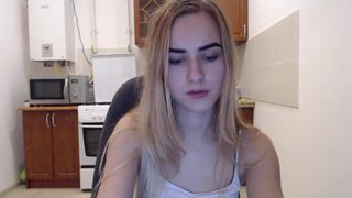 Molly-Mae cam work 13.10.2019
