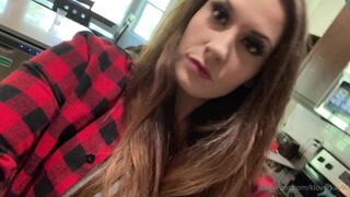 kloverkay90  cum in me