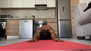 lindi_r onlyfans  shows itself in all its glory