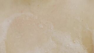 remymeow Thick mare fucks both holes