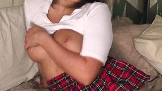 Julia Unicorn Dirty chick caresses shaved cunt