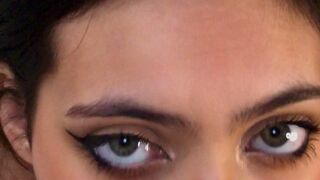 BRENDA TRINDADE aka Brendatrindade onlyfans Hot lady passionately pulls pussy