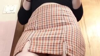 Lee - BigTittyGothEgg onlyfans Gorgeous babe masturbates with a vibrator