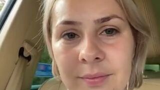 hornynalia Homemade bitch performs a striptease