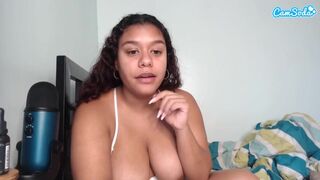 hellokizzy Sexy mare exposes slim body