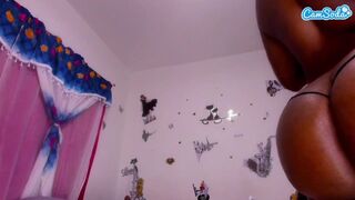 bellabllack Gorgeous slut gives big boobs