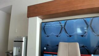 cherrycute666 Sexy babe plays with pussy