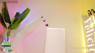 felicity_yours chaturbate Naughty small handjob vibrator pussy