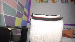 ahomy77 chaturbate The lady in stockings handjob pussy