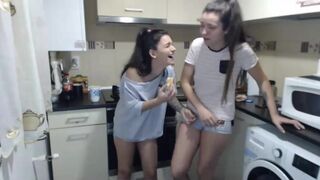 maya_and_guests chaturbate 3.03.2022 broadcast 2022