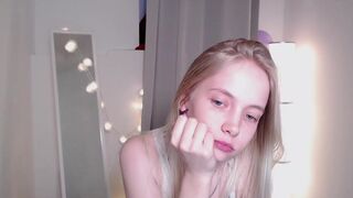 appr0ved chaturbate Cute prostitute fingering with sex toys