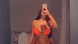 Aliza Jane onlyfans  three fingers into the vagina