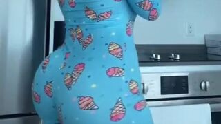 Aliza Jane onlyfans Sexy chick fingering pussy