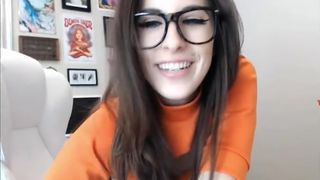 Audrey hard at all cracks