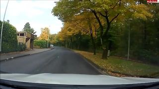 Lara-CumKitten - Wahnsinns Jeans Piss mit geilem Facial Quickie!!!???