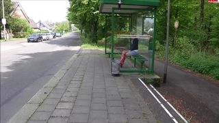 Lara-CumKitten - Geiler Gummistiefel Outdoor Fick!!!???