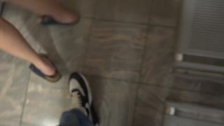 BlondeHexe - PUBLIC Fick in der BANK