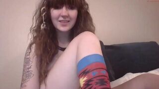 novemberbabymonster chaturbate Busty German girl posing in panties