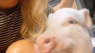 xxxvanessaxxx onlyfans Adorable baby communicates in private