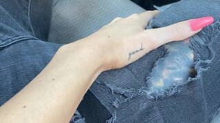 sara__mascaraaka Big breasted bitch posing in lingerie