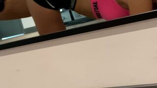 Scarlet Silva onlyfans  showed juicy buns