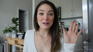 SandyInLace onlyfans Naughty pussy jerks off juicy pussy