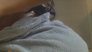 mochameanass onlyfans  has both slits