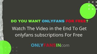 Ms London aka therealmslondon onlyfans Juicy slut gently masturbates cunt