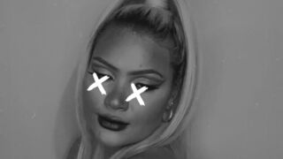 Michellen Cristina onlyfans Skillful woman gently pulls pussy