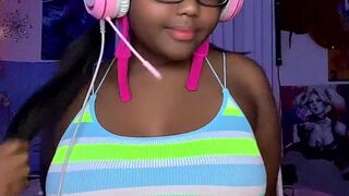 littledolljplay onlyfans Young nipple caresses breasts