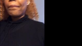 goldiemrsperf onlyfans   in a new apartment shows a striptease