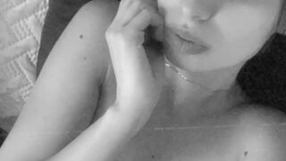 darina_rey onlyfans Feral doll nifty jerks off both holes