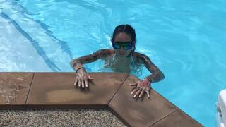 alxagc onlyfans  ass fucks her pussy hard