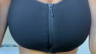 Ashley Tervort onlyfans  dancing in fries