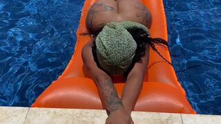 Alexis Skyy aka alexisskyyofficial onlyfans 10-01-2022 Camcording 2022