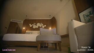 lucieoude_ chaturbate 28 March 2022