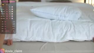 dovia chaturbate  toys in all holes