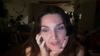 sunset1414 chaturbate Lustful plump bitch spreads her legs and jerks off her cunt